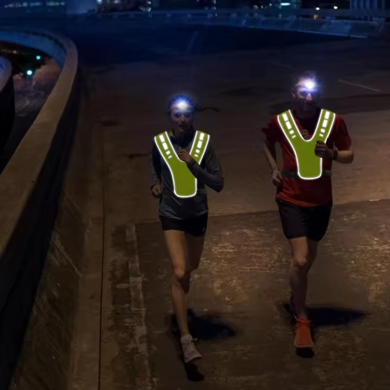 Gilet leggero da corsa per cic - Running Gear Winter Men recensione e prezzo