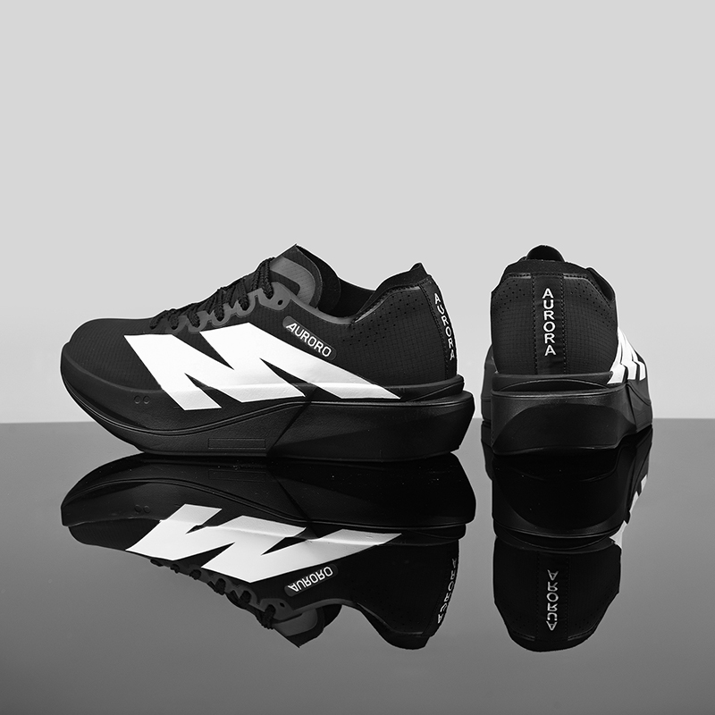 Scarpe da corsa da uomo con pi - Running Shoe Carbon recensione e prezzo